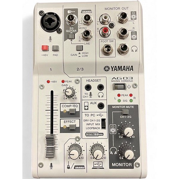 Used Yamaha ag03 mixing console Powered Mixer