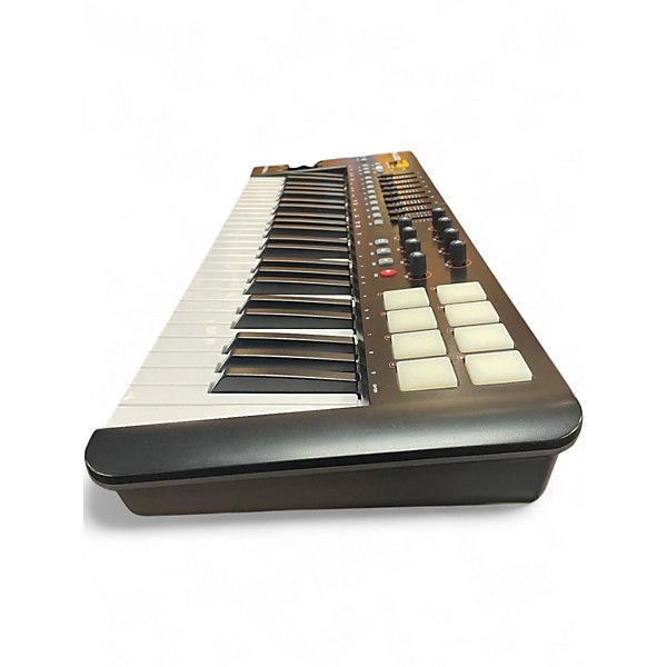 Used M-Audio OXYGEN49