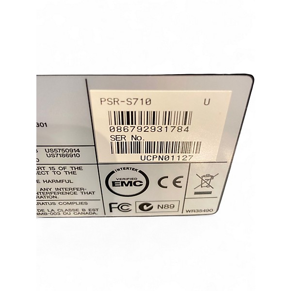 Used Yamaha PSRS710 61 Key Arranger Keyboard