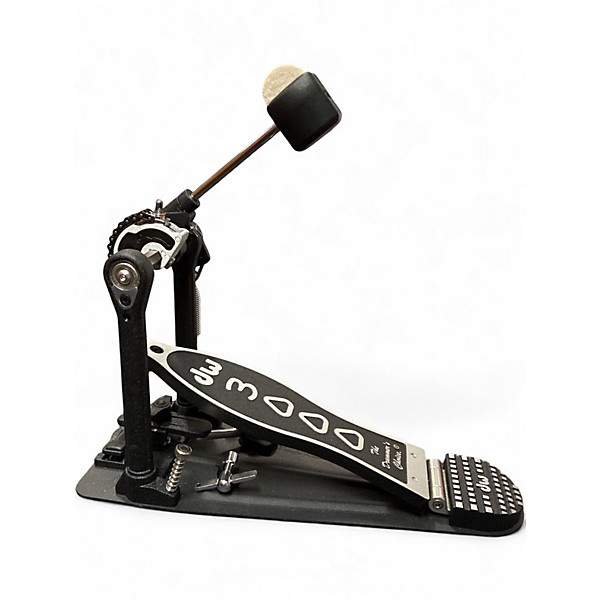 Used DW 3000 Series Single Bass Pedal Single Bass Drum Pedal