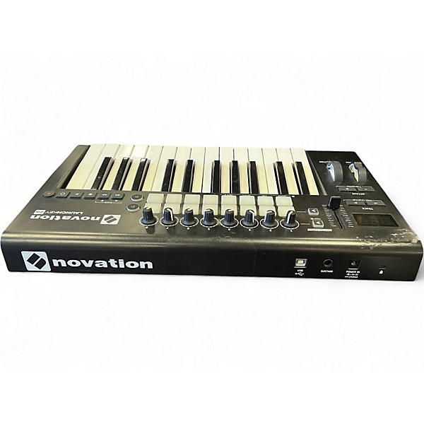 Used Novation Launchkey 25 Key MIDI Controller