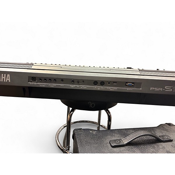 Used Yamaha PSRS970 61 Key Keyboard Workstation