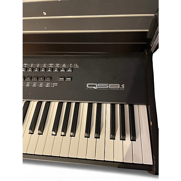Used Alesis QS8.1 Keyboard Workstation