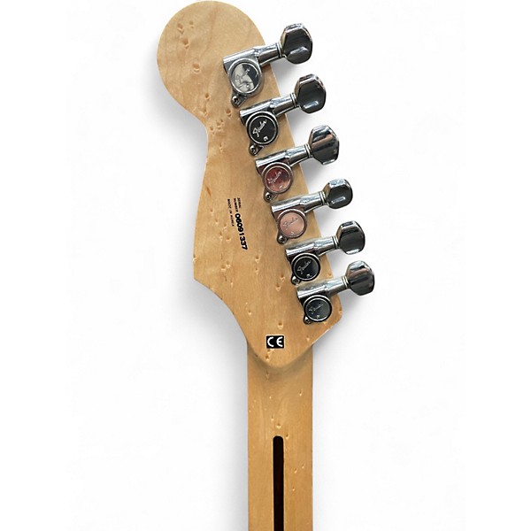 Used 2006 Fender Deluxe Stratocaster Natural Solid Body Electric Guitar