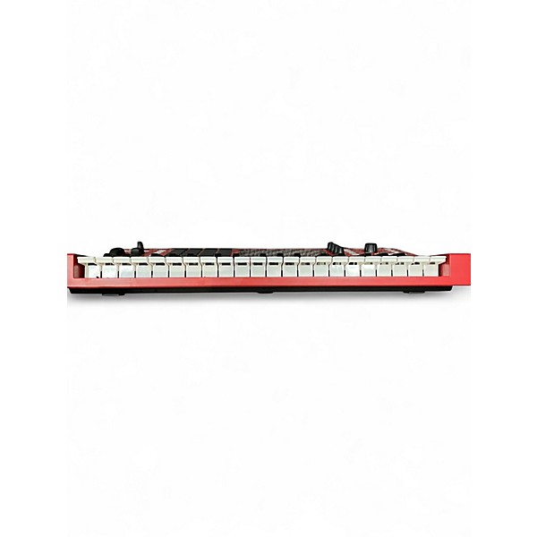 Used Akai Professional MPC KEY 37 Keyboard Workstation