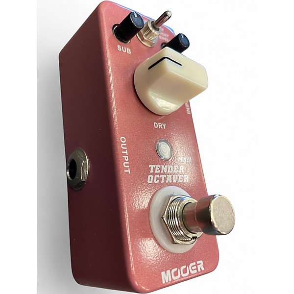 Used Mooer Tender Octaver Effect Pedal