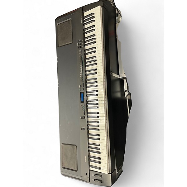Used Yamaha p200 Synthesizer