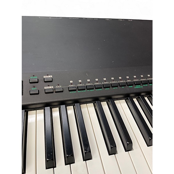 Used Yamaha p200 Synthesizer