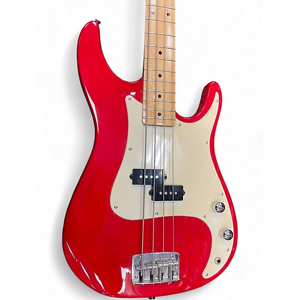 Used Peavey FURY Candy Apple Red Electric Bass Guitar