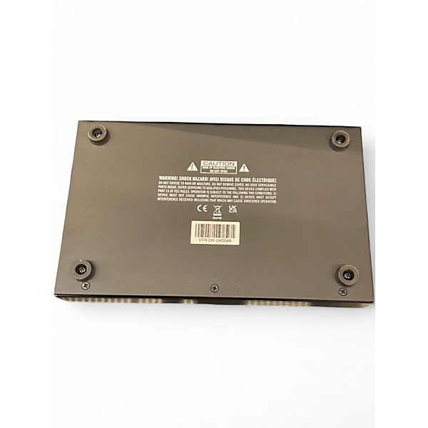 Used Fractal Audio vp4 Pedal Board