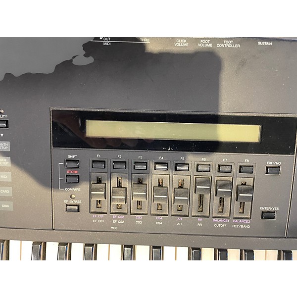 Used Yamaha SY85 Synthesizer