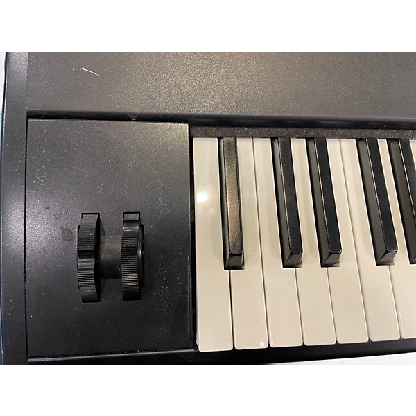 Used Kurzweil PC88 Synthesizer