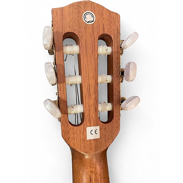 Used Fender CDN240SCE Natural Classical Acoustic Electric Guitar