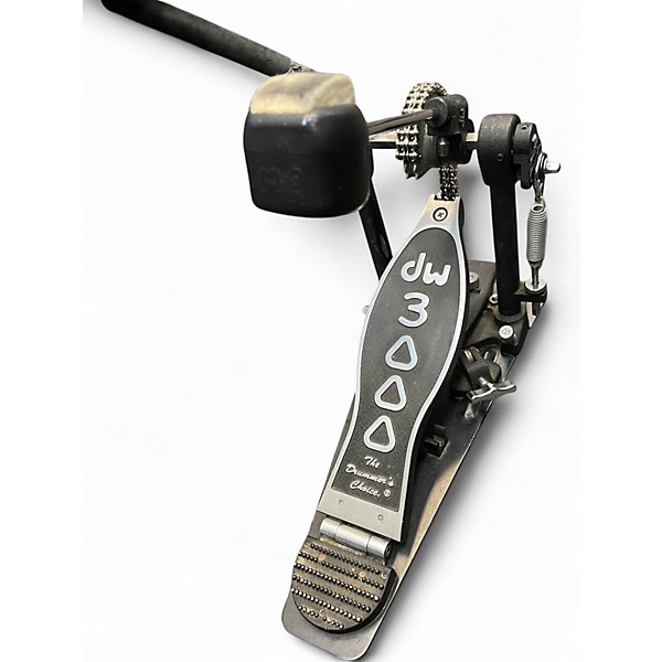 Used DW 3000 Series Single Single Bass Drum Pedal