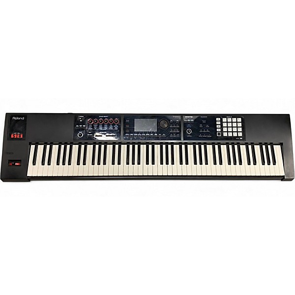 Used Roland FA08 Keyboard Workstation