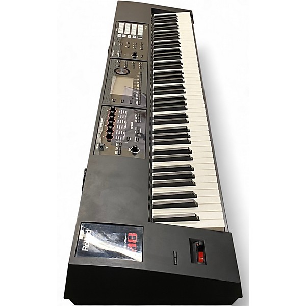 Used Roland FA08 Keyboard Workstation