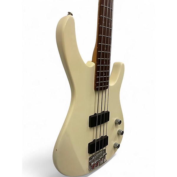 Used Peavey FOUNDATION BASS White Electric Bass Guitar