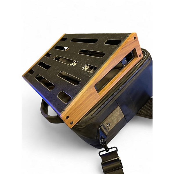 Used Creation ELEVATION 18 Pedal Board