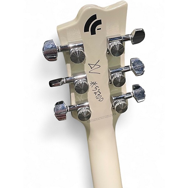 Used Reverend Robin Finck Signature white Solid Body Electric Guitar