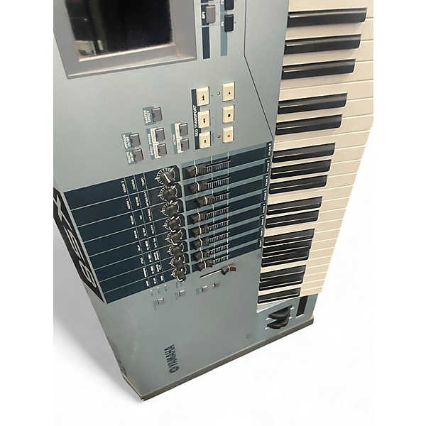 Used Yamaha Motif XS8 88 Key Keyboard Workstation