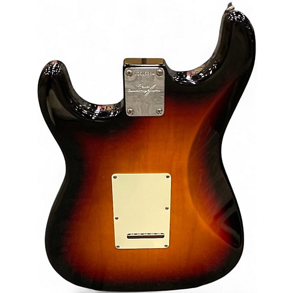 Used 2007 Fender Custom Classic Stratocaster 2 Color Sunburst Solid Body Electric Guitar