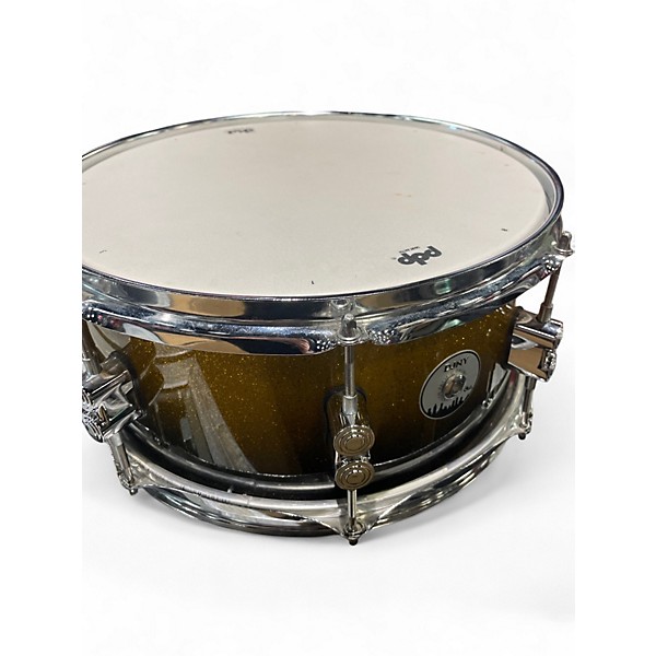 Used PDP by DW 4 Piece DJNY BLACK TO GOLD SPARKLE FADE  Drum Kit