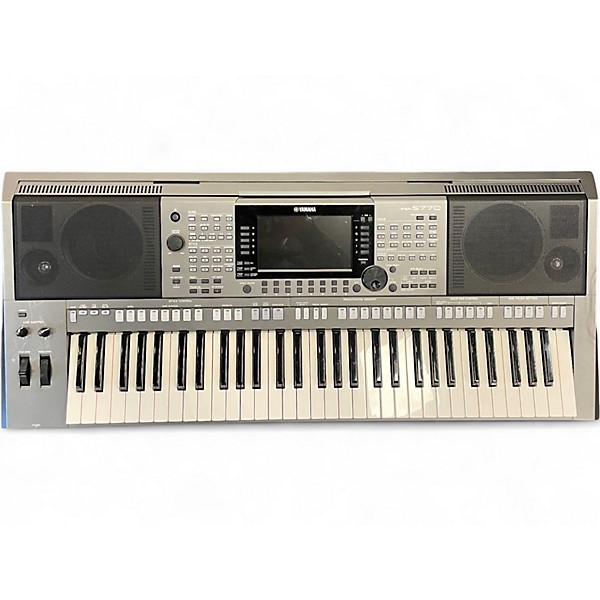 Used Yamaha PSR-S770 Keyboard Workstation