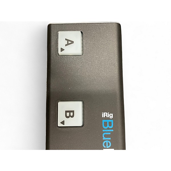 Used IK Multimedia irig blueboard MIDI Foot Controller