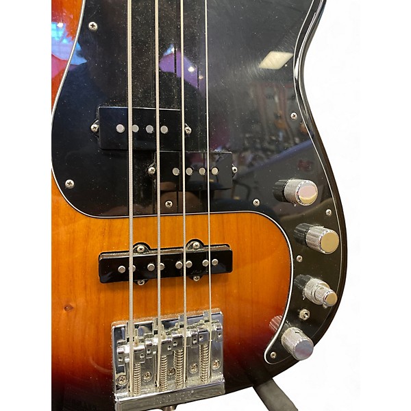 Used Fender Player Precision Bass 2 Tone Sunburst Electric Bass Guitar