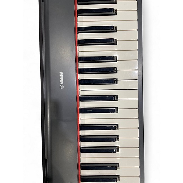 Used Yamaha PIAGGERO NP-11 Digital Piano