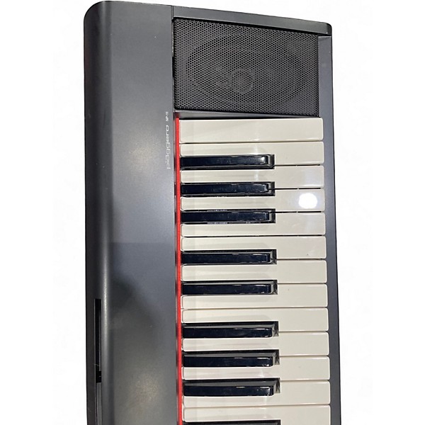 Used Yamaha PIAGGERO NP-11 Digital Piano