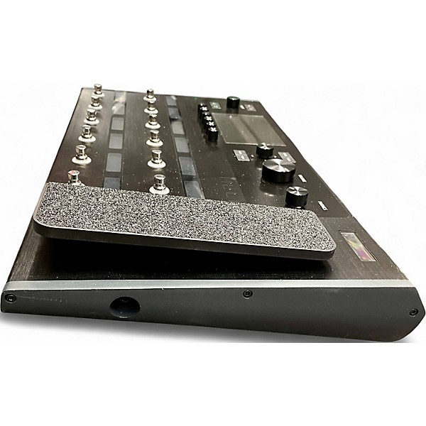 Used Line 6 Helix Effect Processor Effect Processor