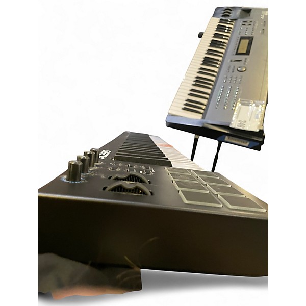 Used Alesis V61 61-Key MIDI Controller