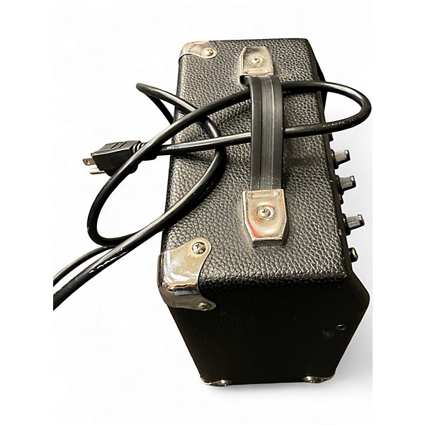 Used Squier SP10 Guitar Combo Amp