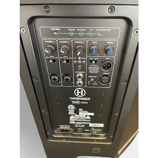 Used Harbinger VARI V2315 Powered Speaker