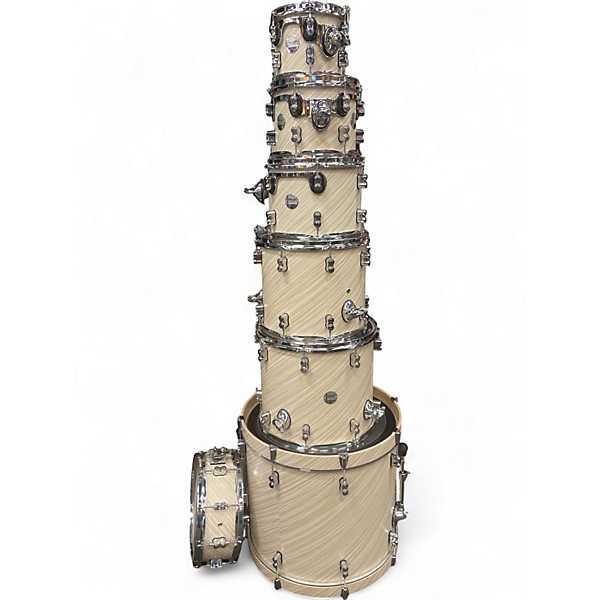 Used PDP by DW 7 Piece Concept MAPLE TWISTED IVORY Drum Kit