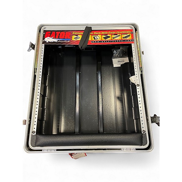 Used Gator RACK CASE WITH TILT Rackmount Case