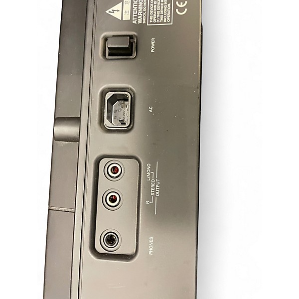 Used Roland G-600 Keyboard Workstation