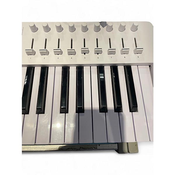 Used Arturia Keylab Essential 49 MIDI Controller