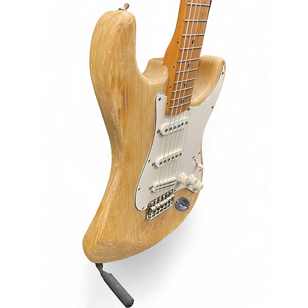 Used Fender American 1970S Reissue Stratocaster Natural Solid Body Electric Guitar