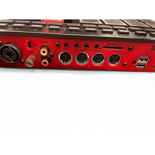 Used Akai mpc live iii Production Controller