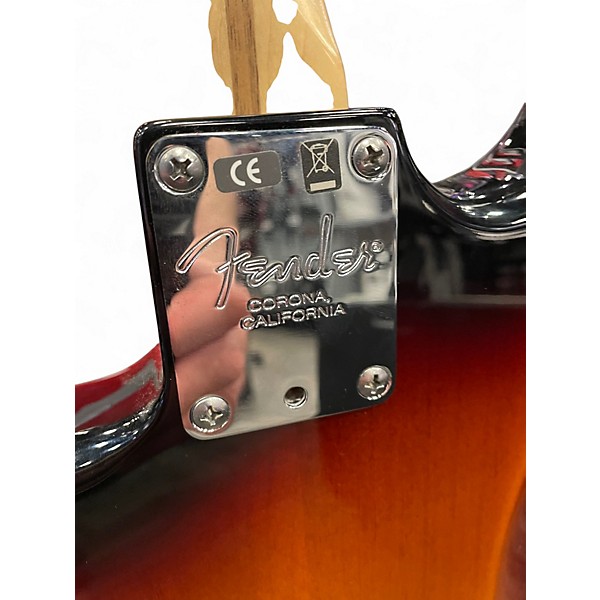 Used 2011 Fender American Standard Stratocaster 3 Tone Sunburst Solid Body Electric Guitar