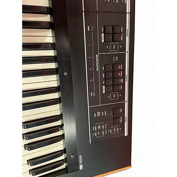 Used Roland VR730 Organ
