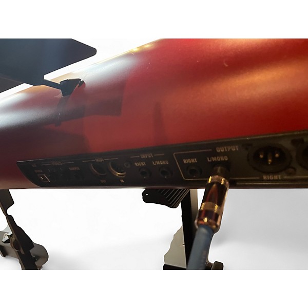 Used KORG SV173 73 Key Stage Piano