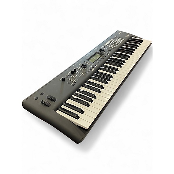 Used KORG KROSS 2 61 Key Keyboard Workstation