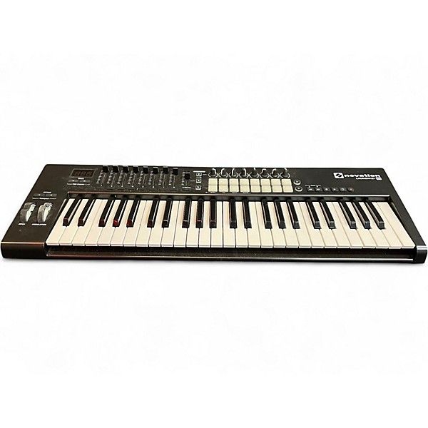 Used Novation LAUNCHKEY 49 MKII MIDI Controller
