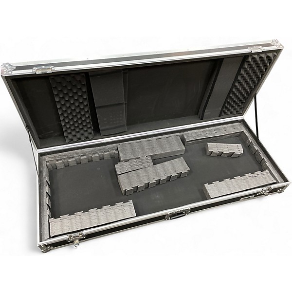 Used Road Ready 88 KEY FLIGHT CASE Keyboard Case