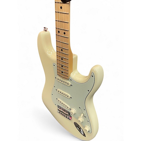 Used 2017 Fender USA PROFESSIONAL STRATOCASTER Antique White Solid Body Electric Guitar