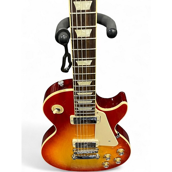 Used Gibson Gibson Les Paul '70s Deluxe Heritage Cherry Solid Body Electric Guitar