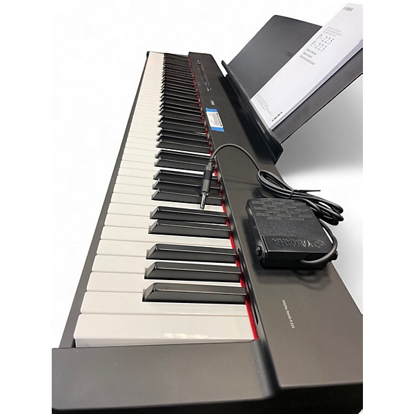 Used Yamaha P225 Digital Piano